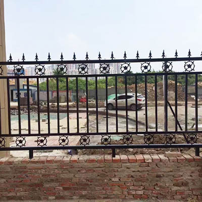 铁艺护栏